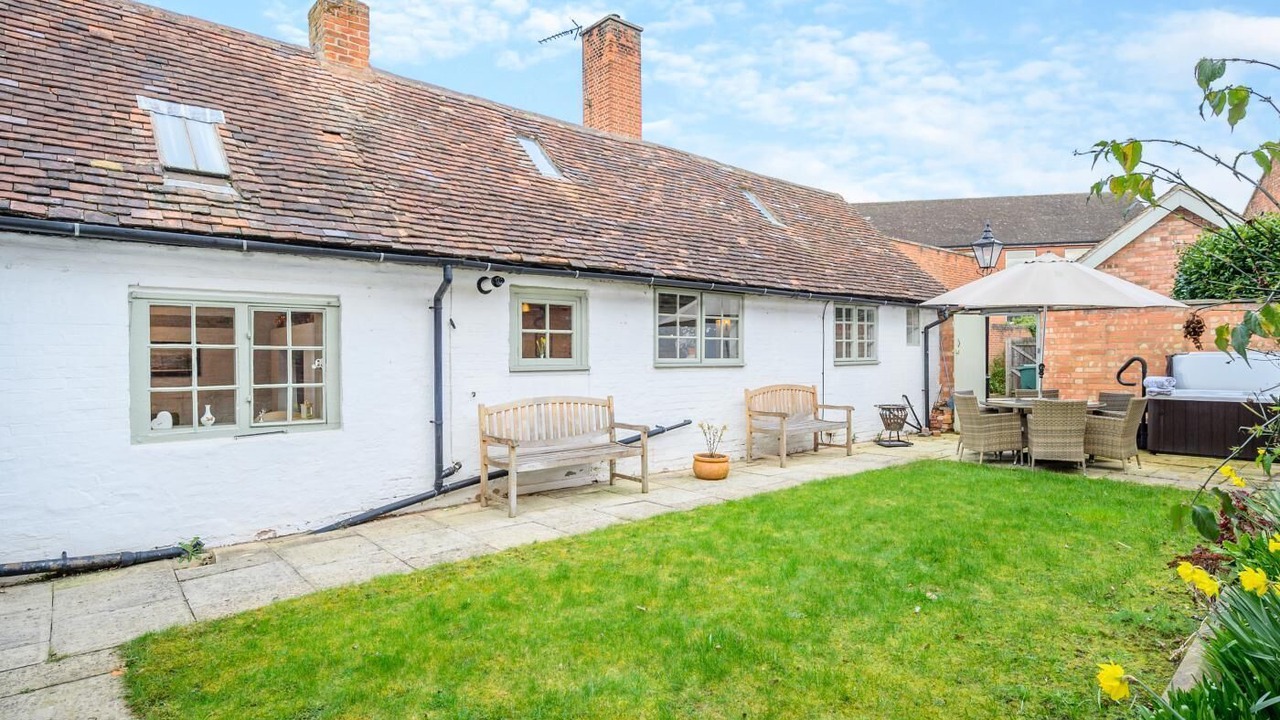 Photo of Patio Balcony in Alcester