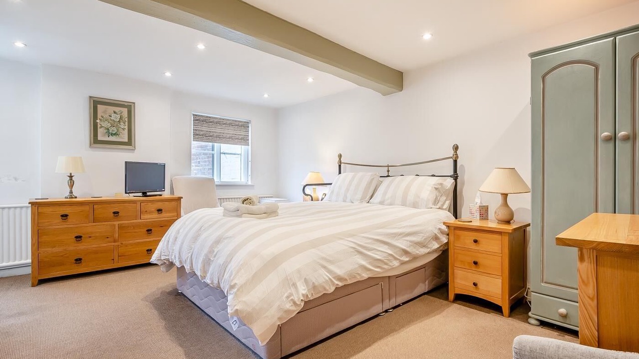 Photo of Bedroom in Alcester