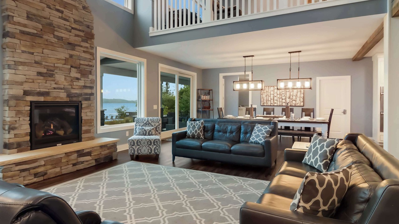 Photo of Livingroom in Maple City