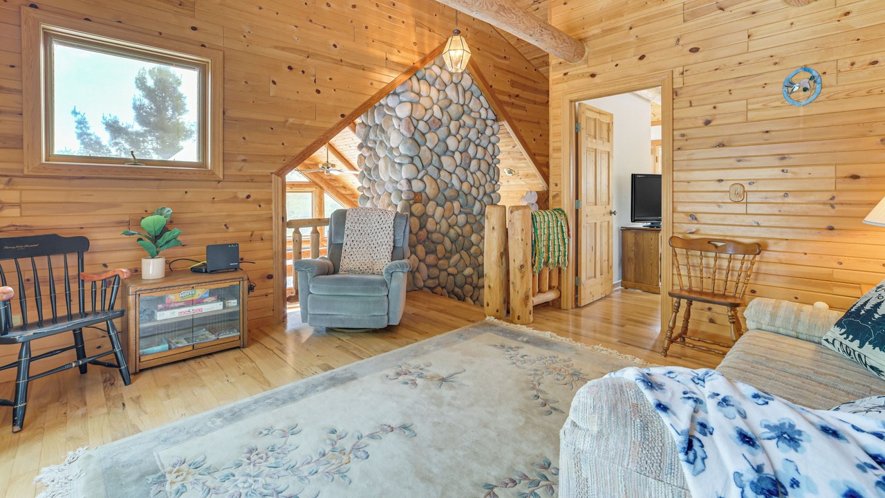 Photo of Livingroom in Harrisville