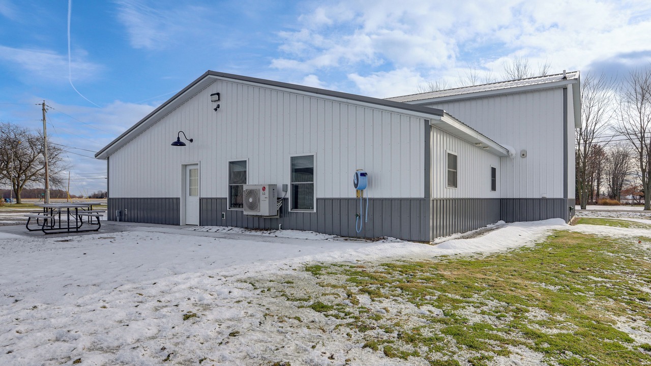 Photo of Outdoor in Oak Harbor