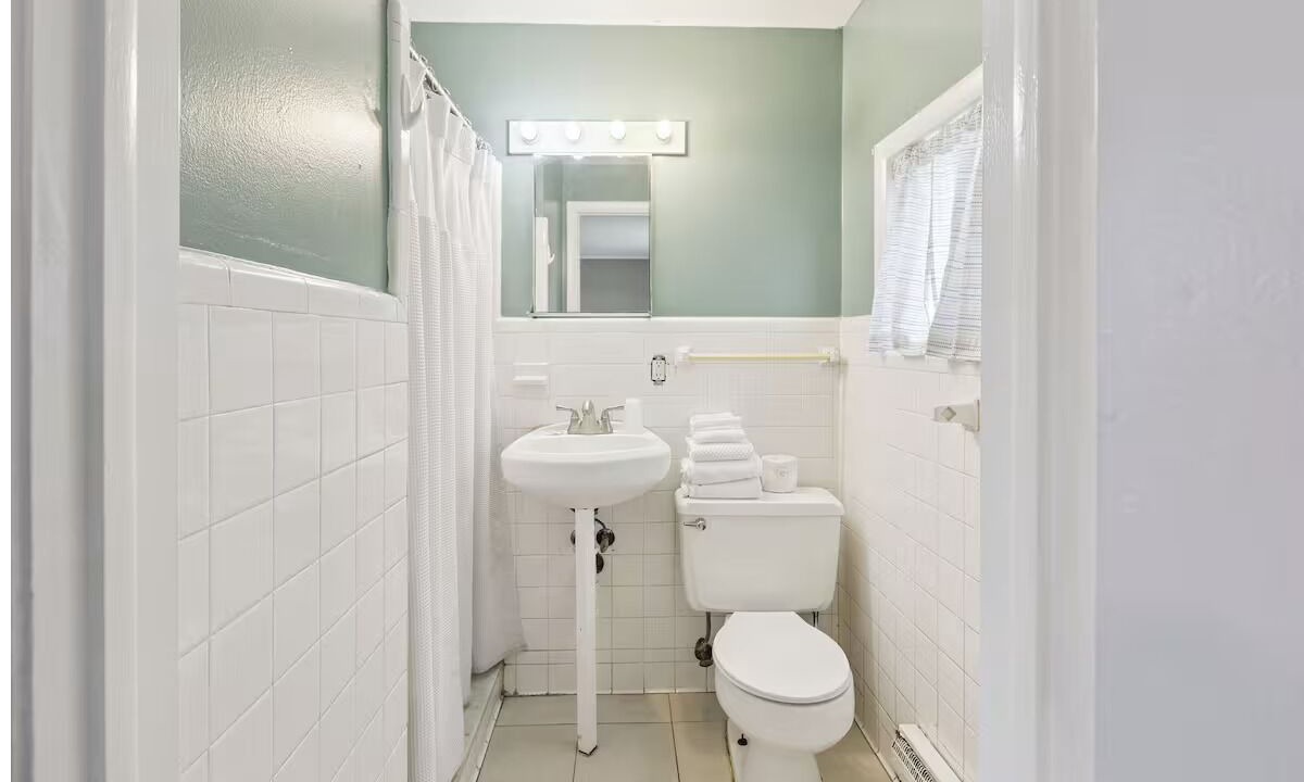 Photo of Bathroom in Shields