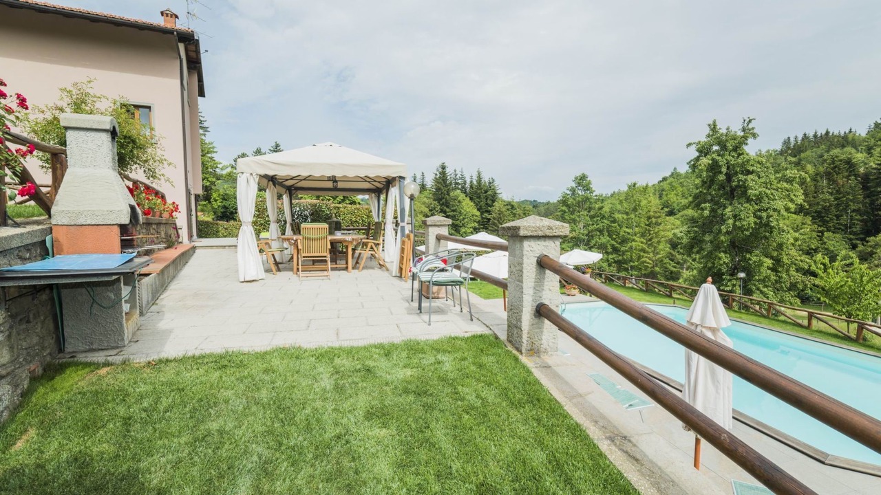 Photo of Outdoor in Saturnana