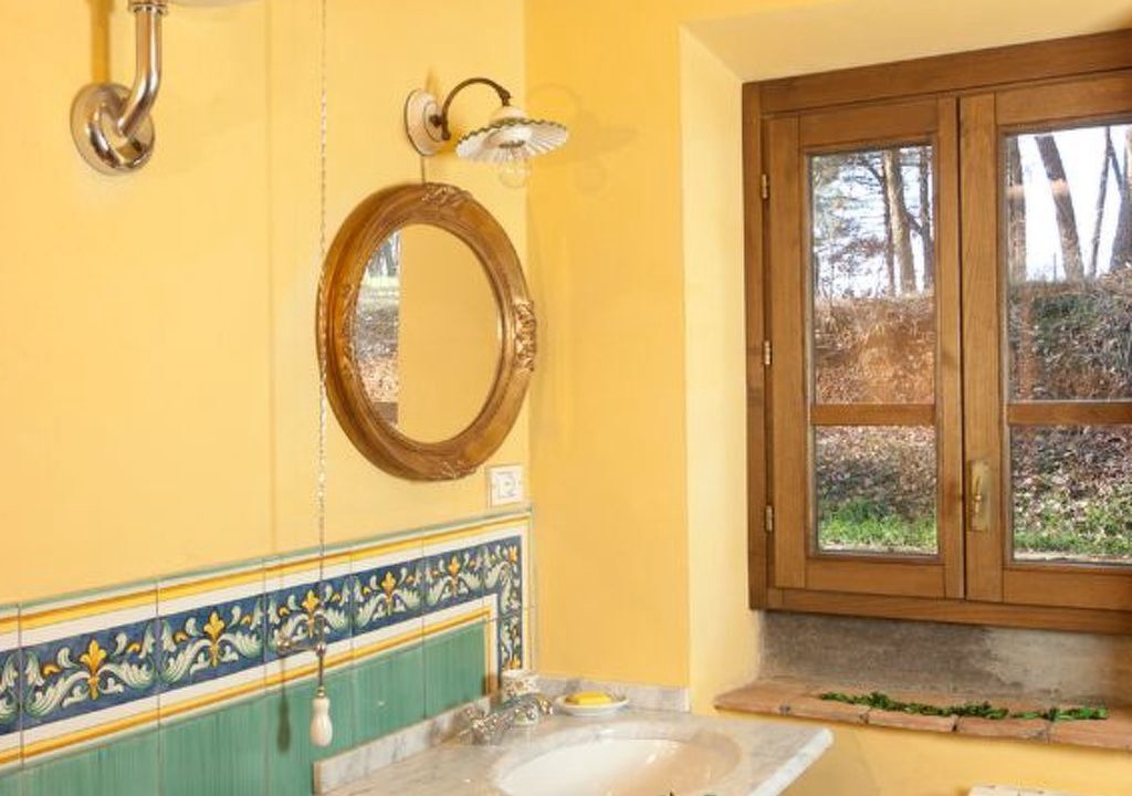 Photo of Bathroom in Poppi