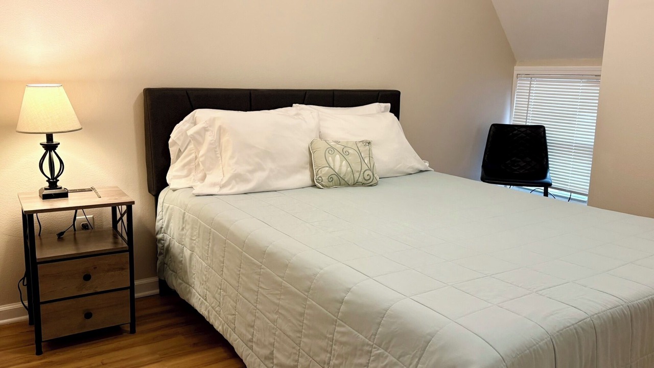 Photo of Bedroom in Toledo