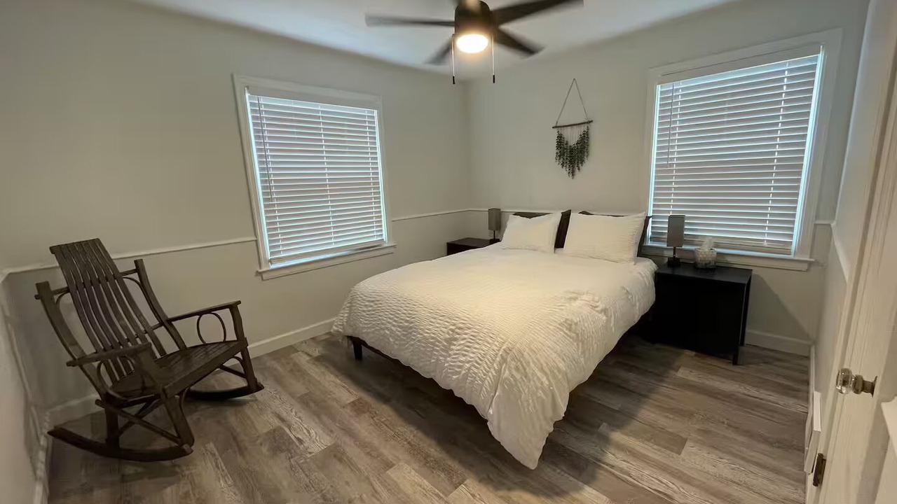 Photo of Bedroom in Midland