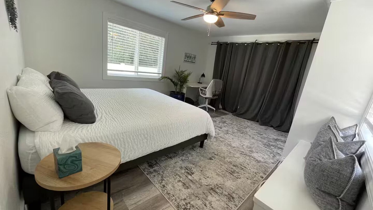 Photo of Bedroom in Midland