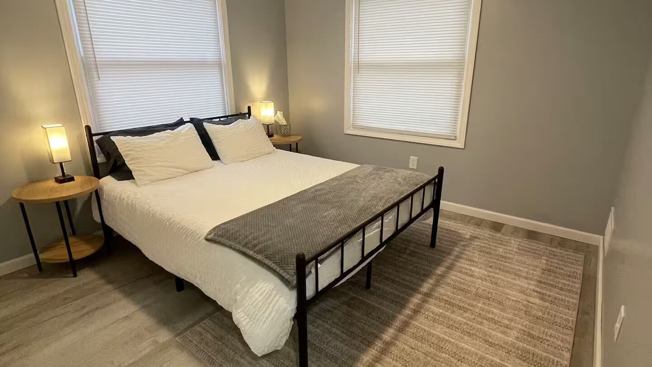Photo of Bedroom in Midland