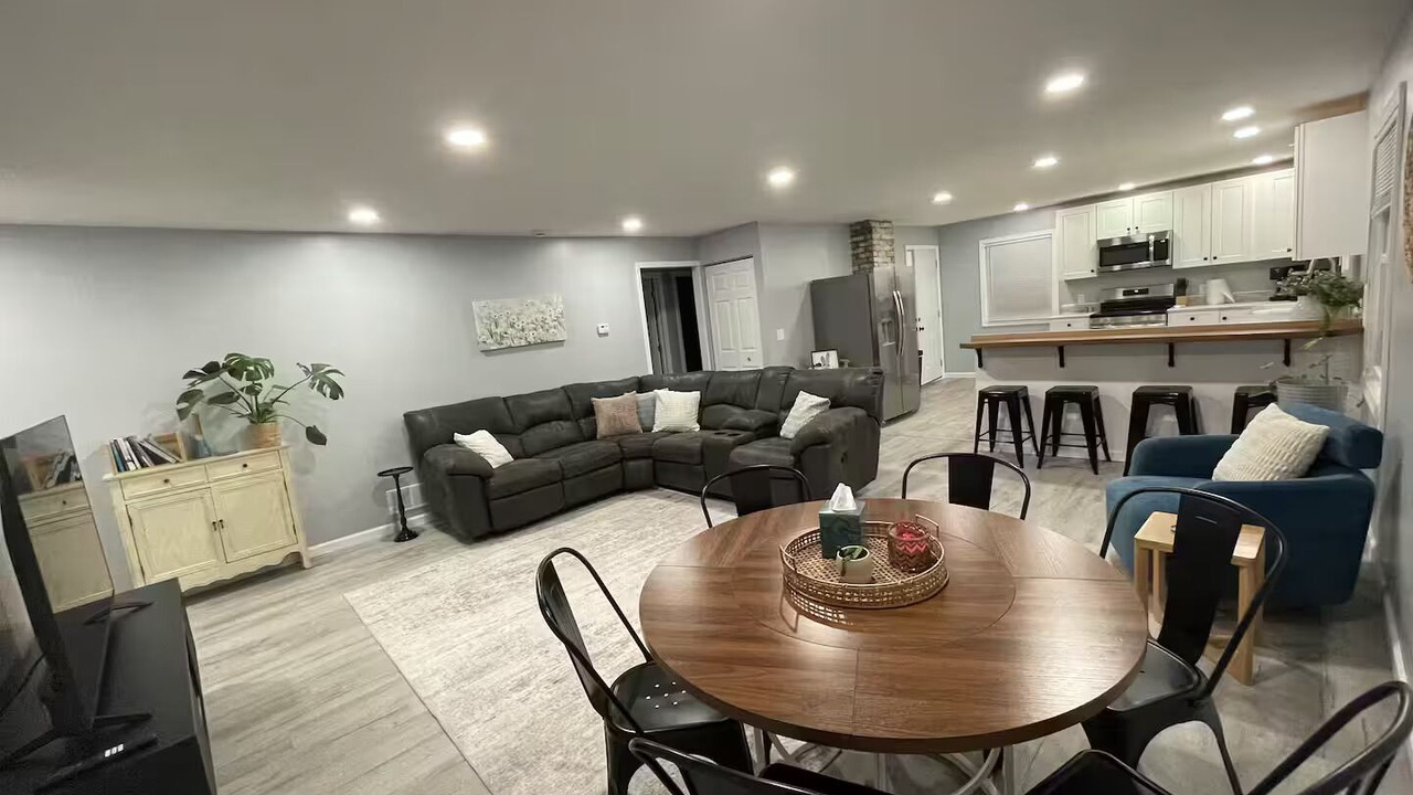 Photo of Livingroom in Midland