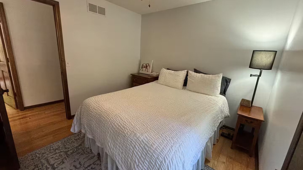 Photo of Bedroom in Midland