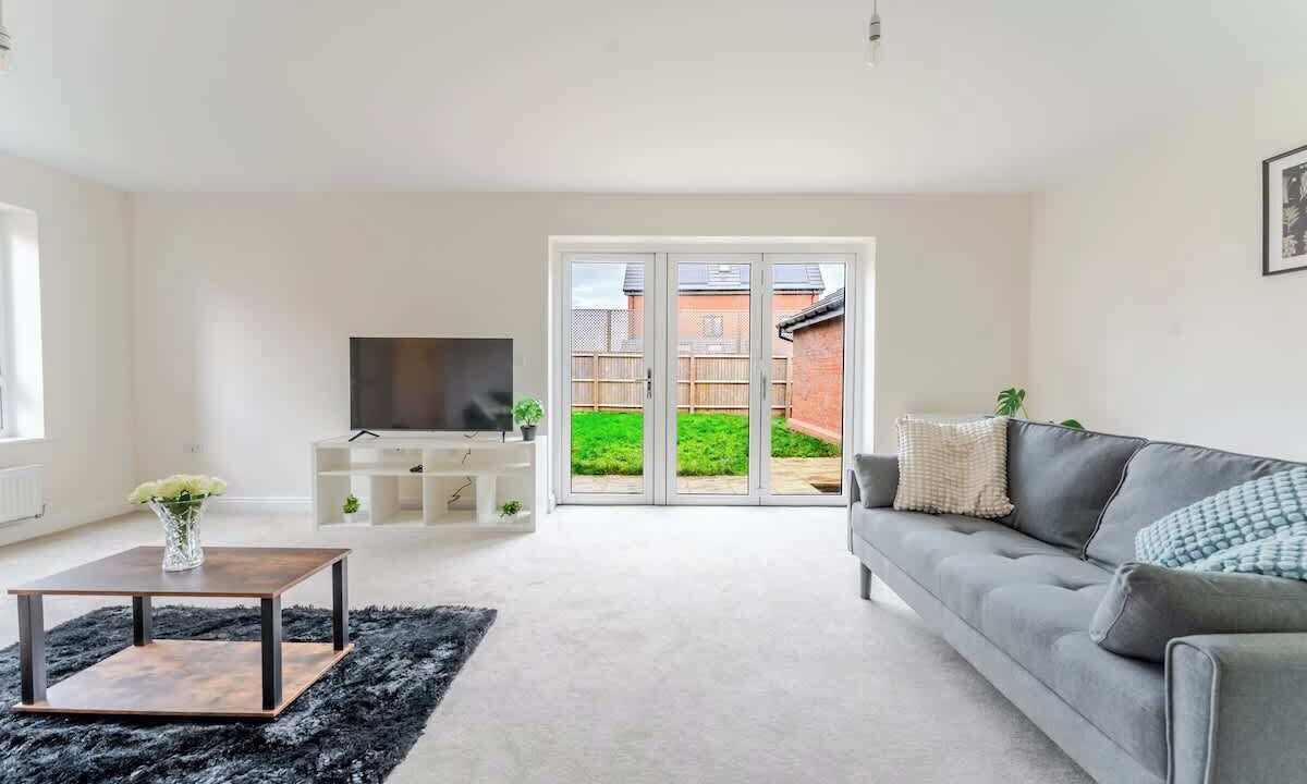 Photo of Livingroom in Stoke Gifford