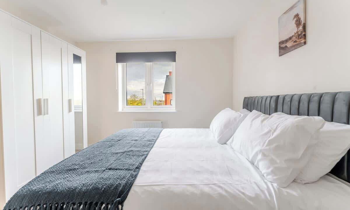 Photo of Bedroom in Stoke Gifford