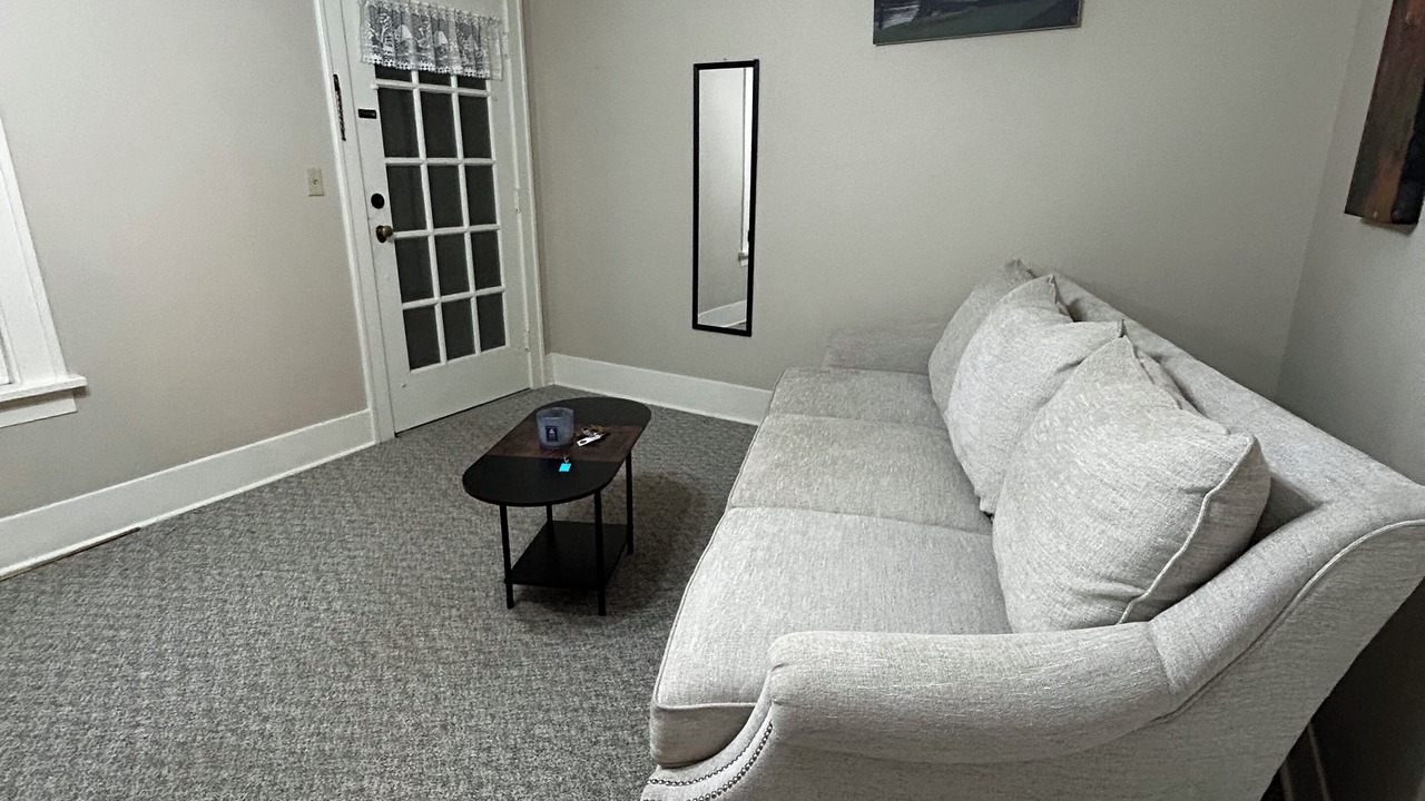 Photo of Livingroom in Kalamazoo