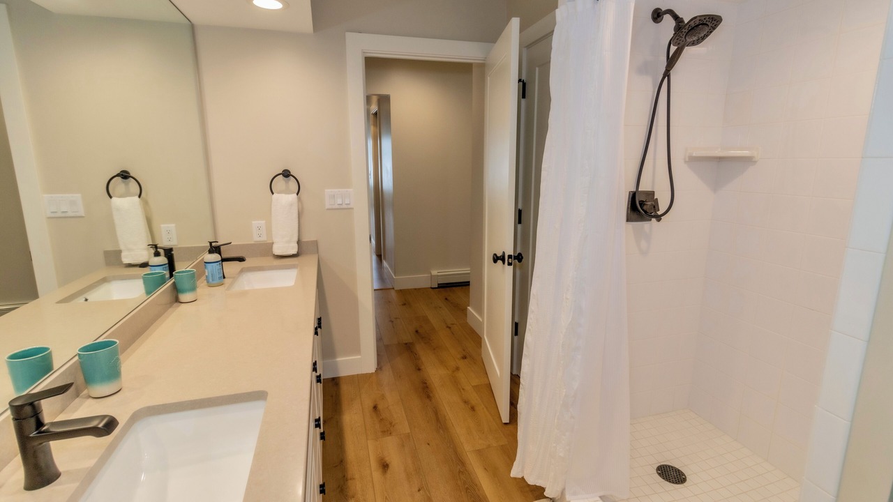 Photo of Bathroom in Empire