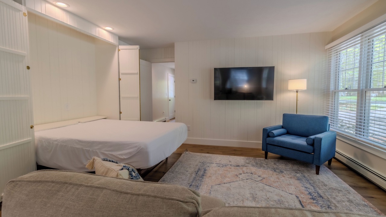 Photo of Bedroom in Empire