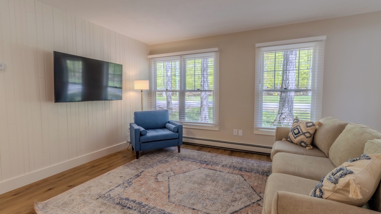 Photo of Livingroom in Empire