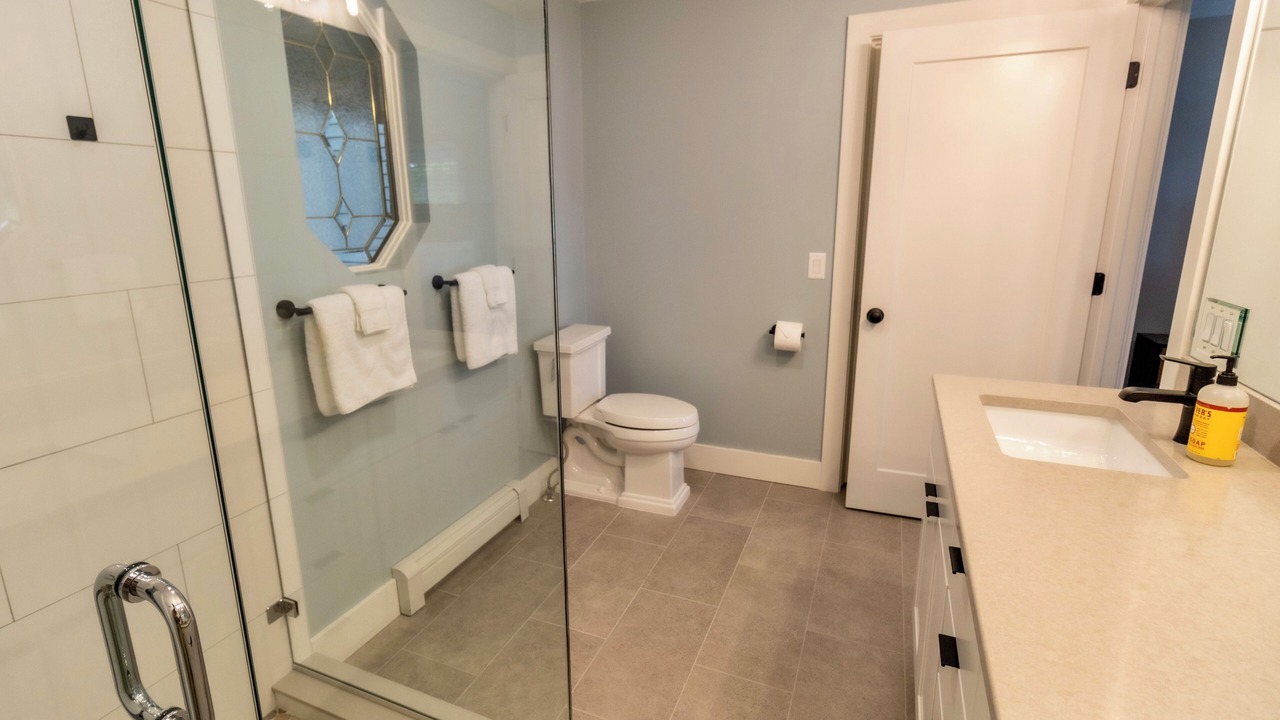 Photo of Bathroom in Empire