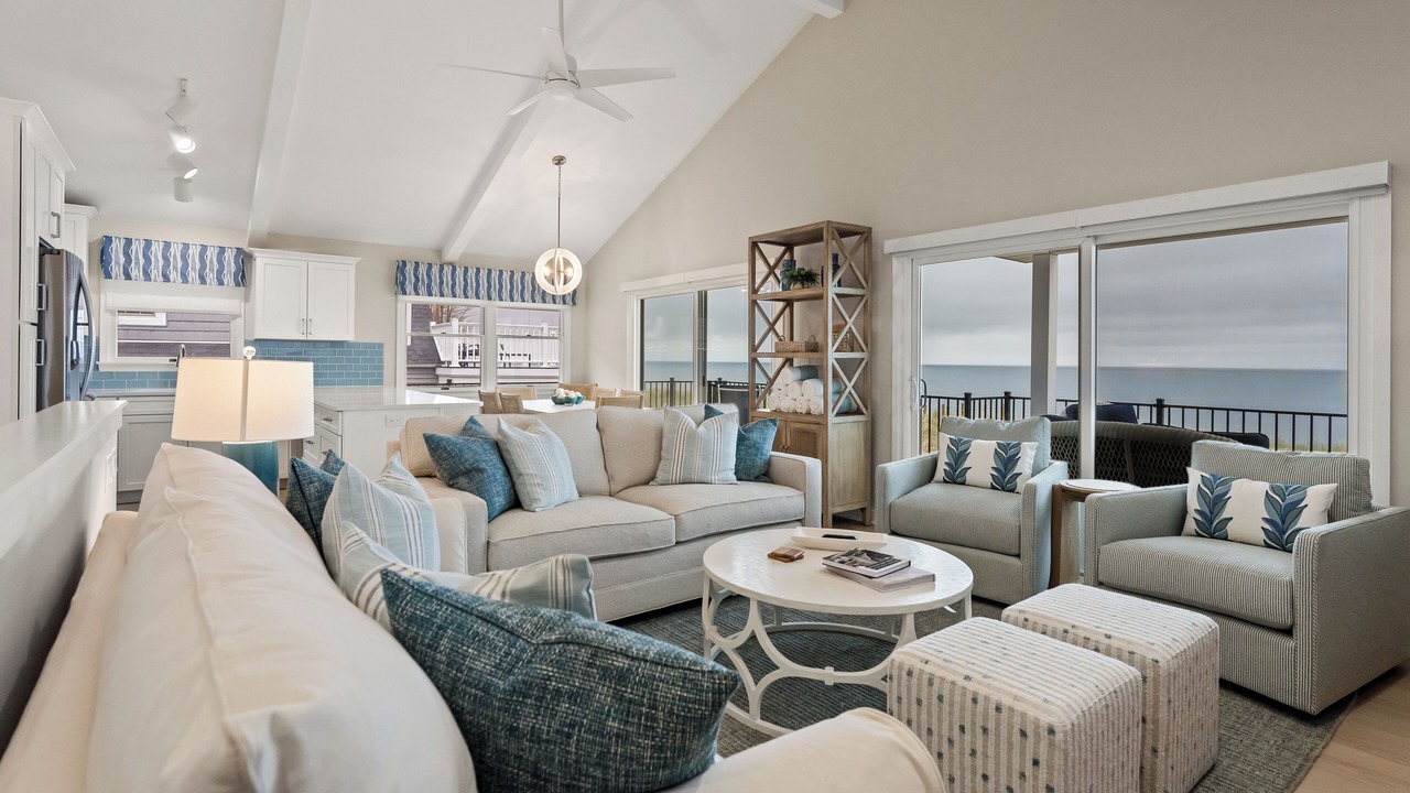 Photo of Livingroom in Ferrysburg