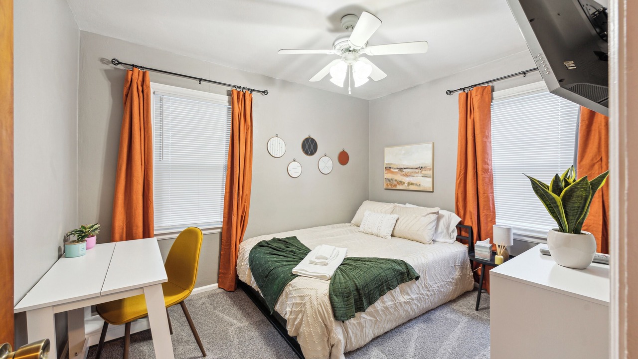 Photo of Bedroom in Toledo