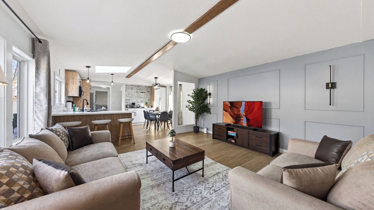 Photo of Livingroom in Southeast Calgary