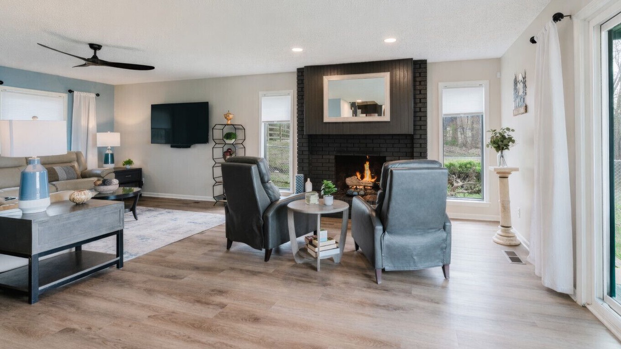 Photo of Livingroom in Lake Orion