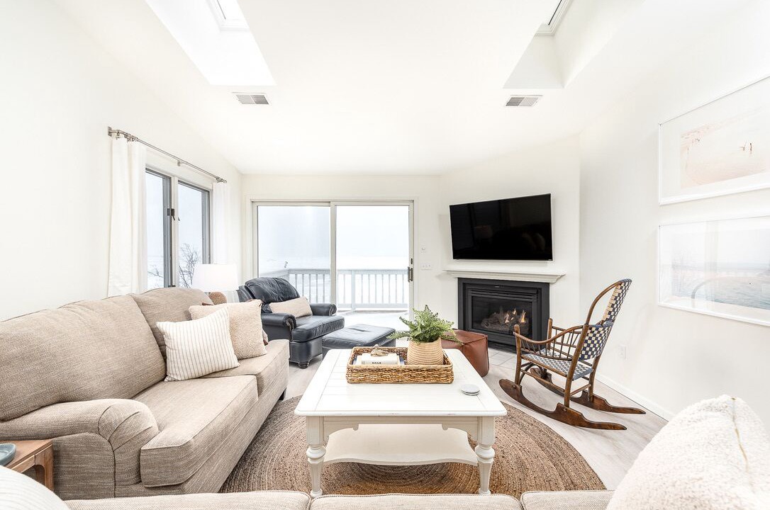 Photo of Livingroom in Port Austin