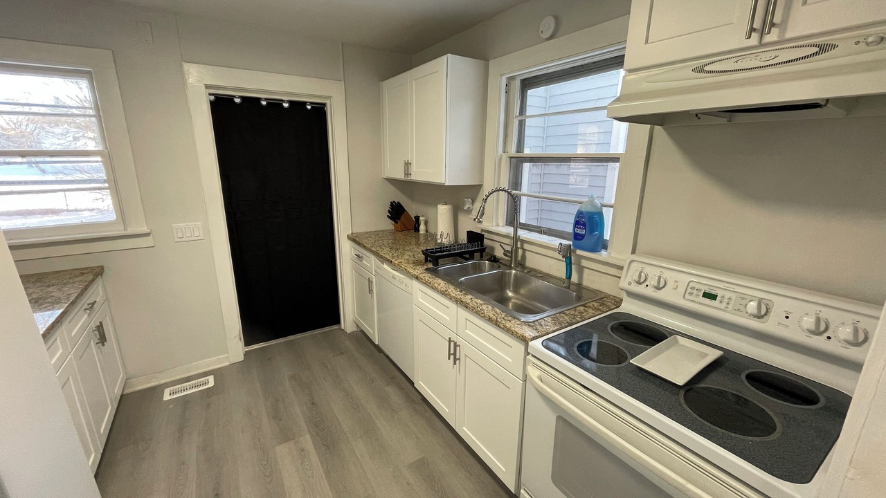Photo of Kitchen in Lansing