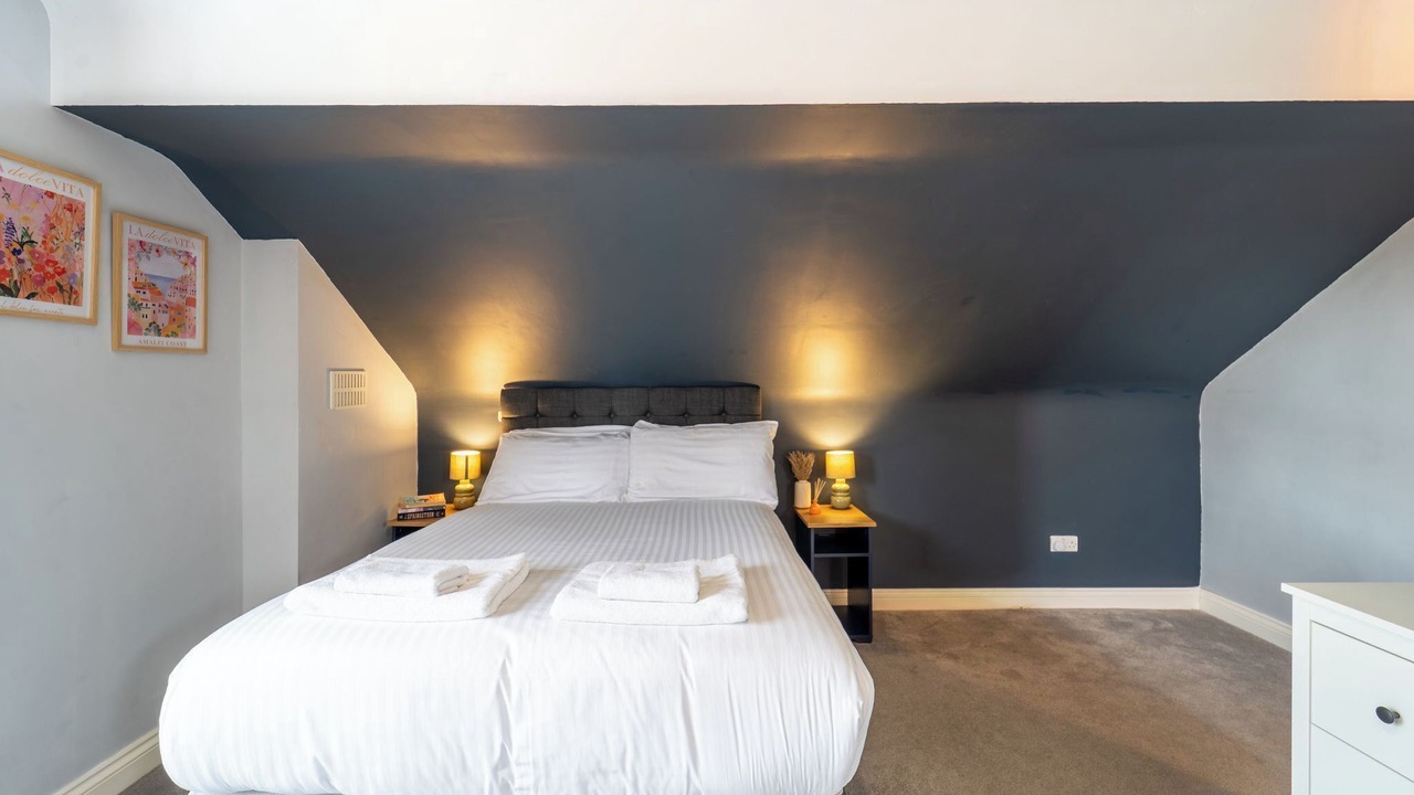 Photo of Bedroom in Redditch