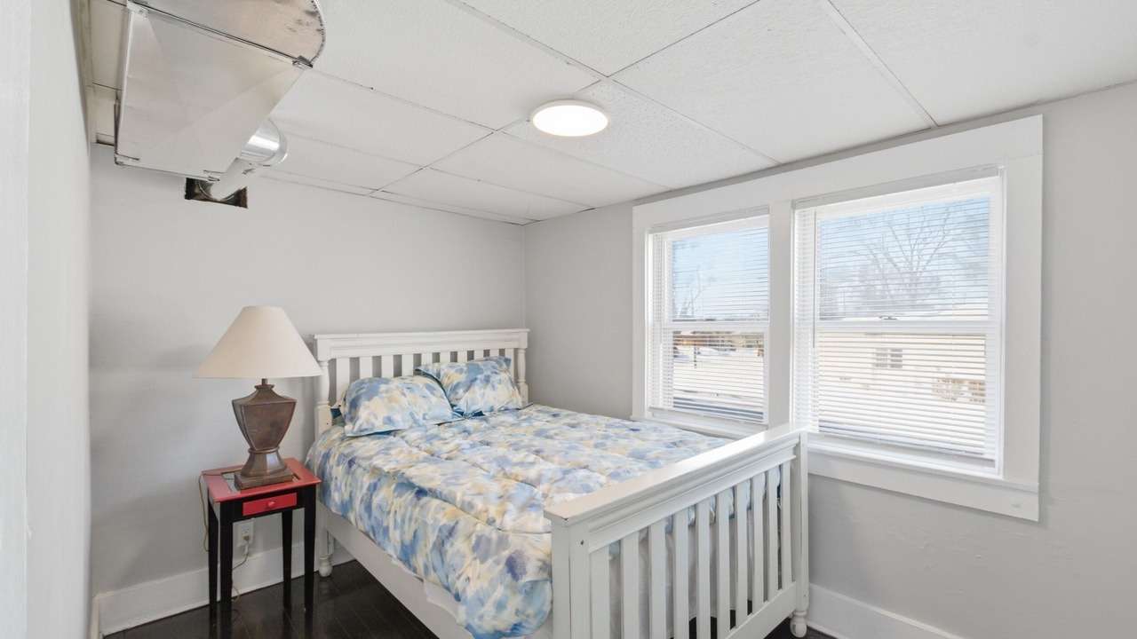 Photo of Bedroom in Pontiac