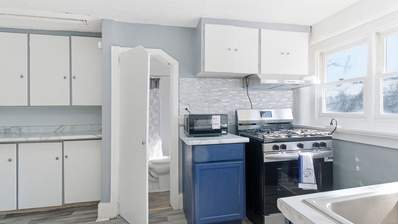 Photo of Kitchen in Pontiac
