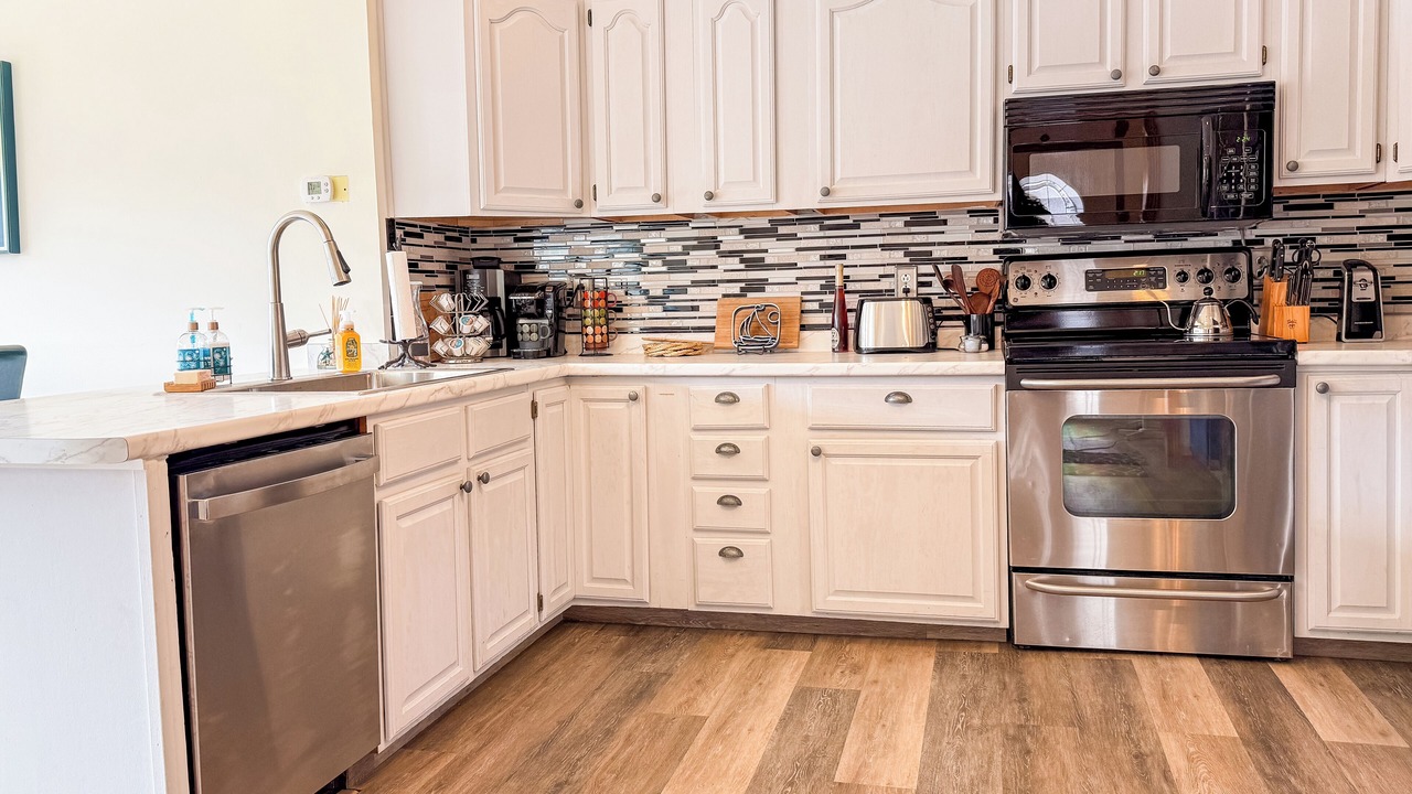 Photo of Kitchen in Gwinn