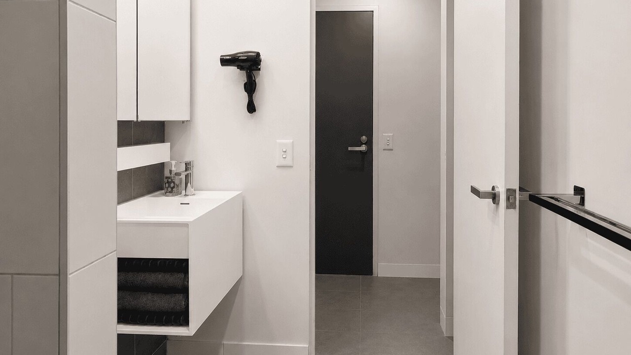 Photo of Bathroom in Docklands