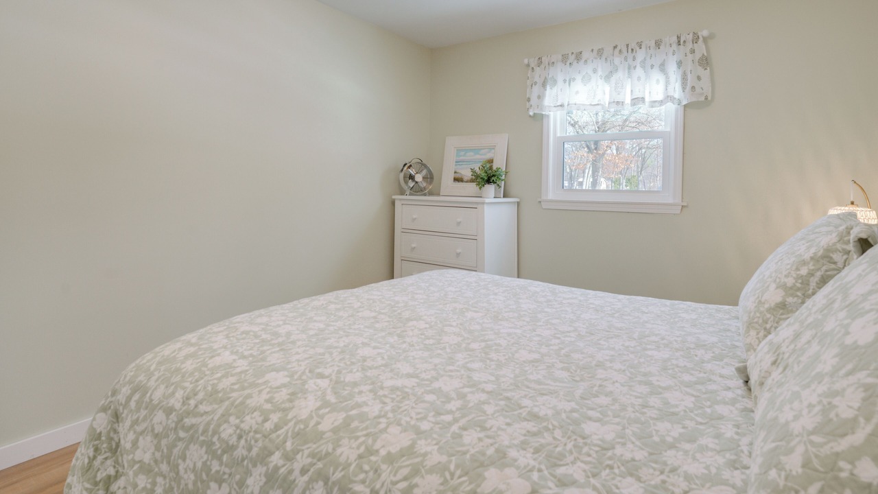 Photo of Bedroom in Caseville