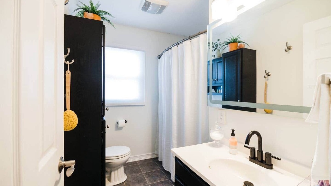 Photo of Bathroom in Midland