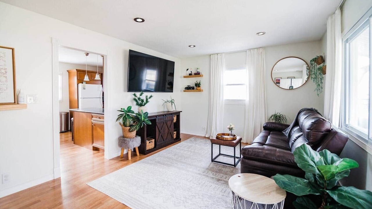 Photo of Livingroom in Midland