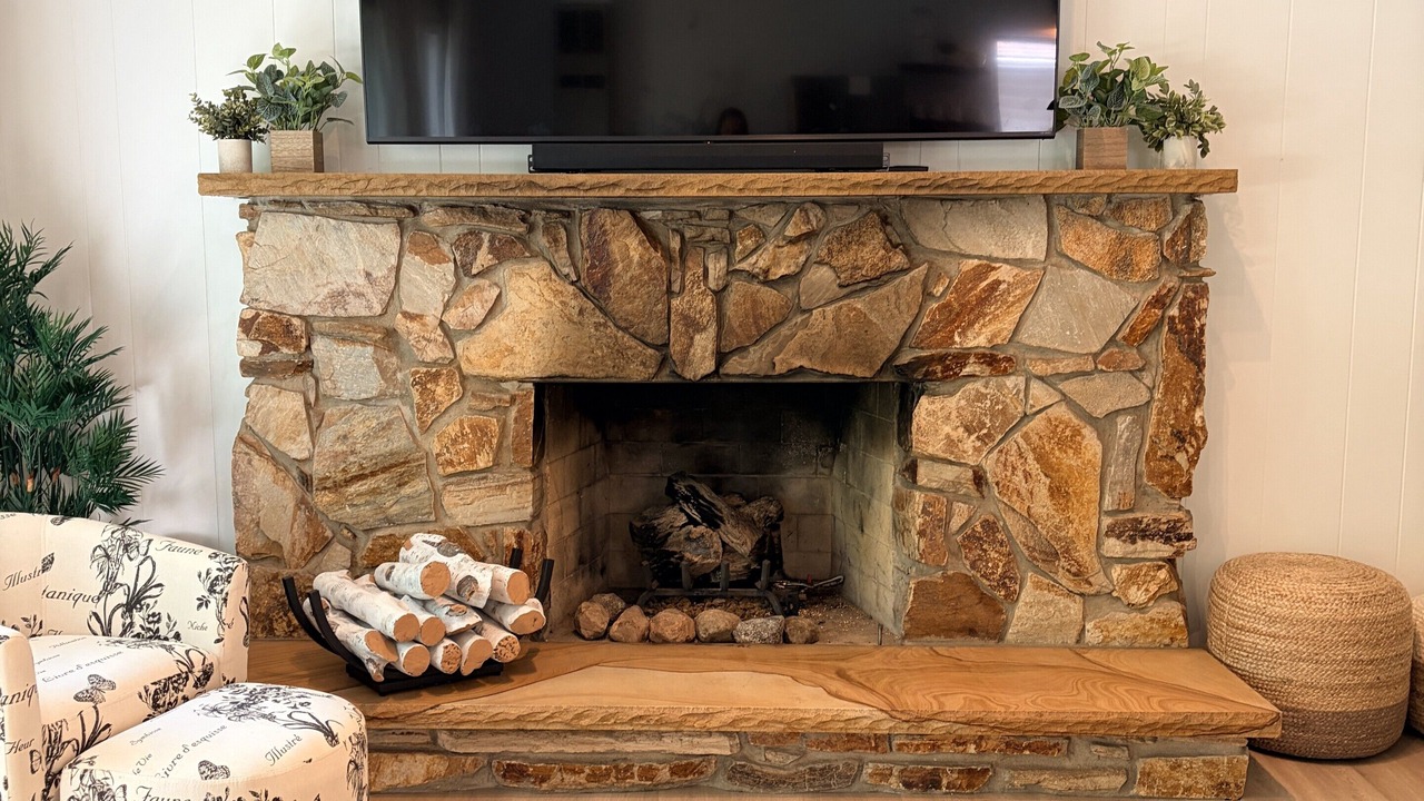 Photo of Livingroom in Lakeview
