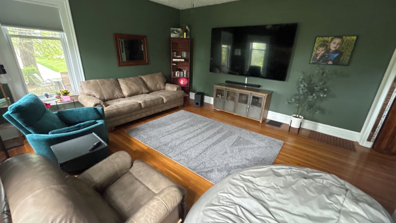 Photo of Livingroom in Ionia