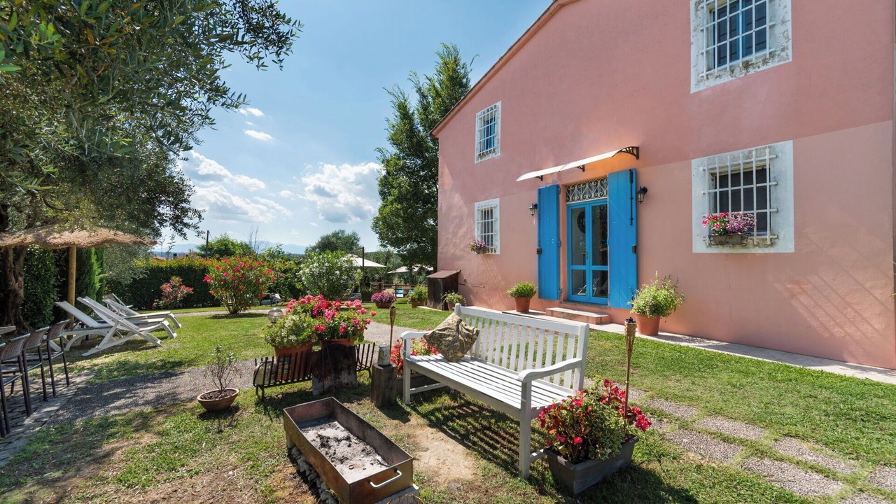 Photo of Outdoor in Stabbia