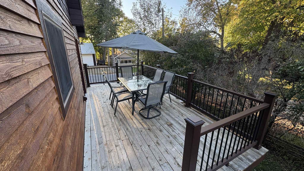 Photo of Outdoor in Spruce
