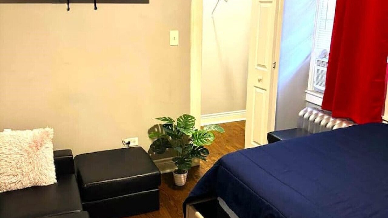 Photo of Bedroom in Roseland
