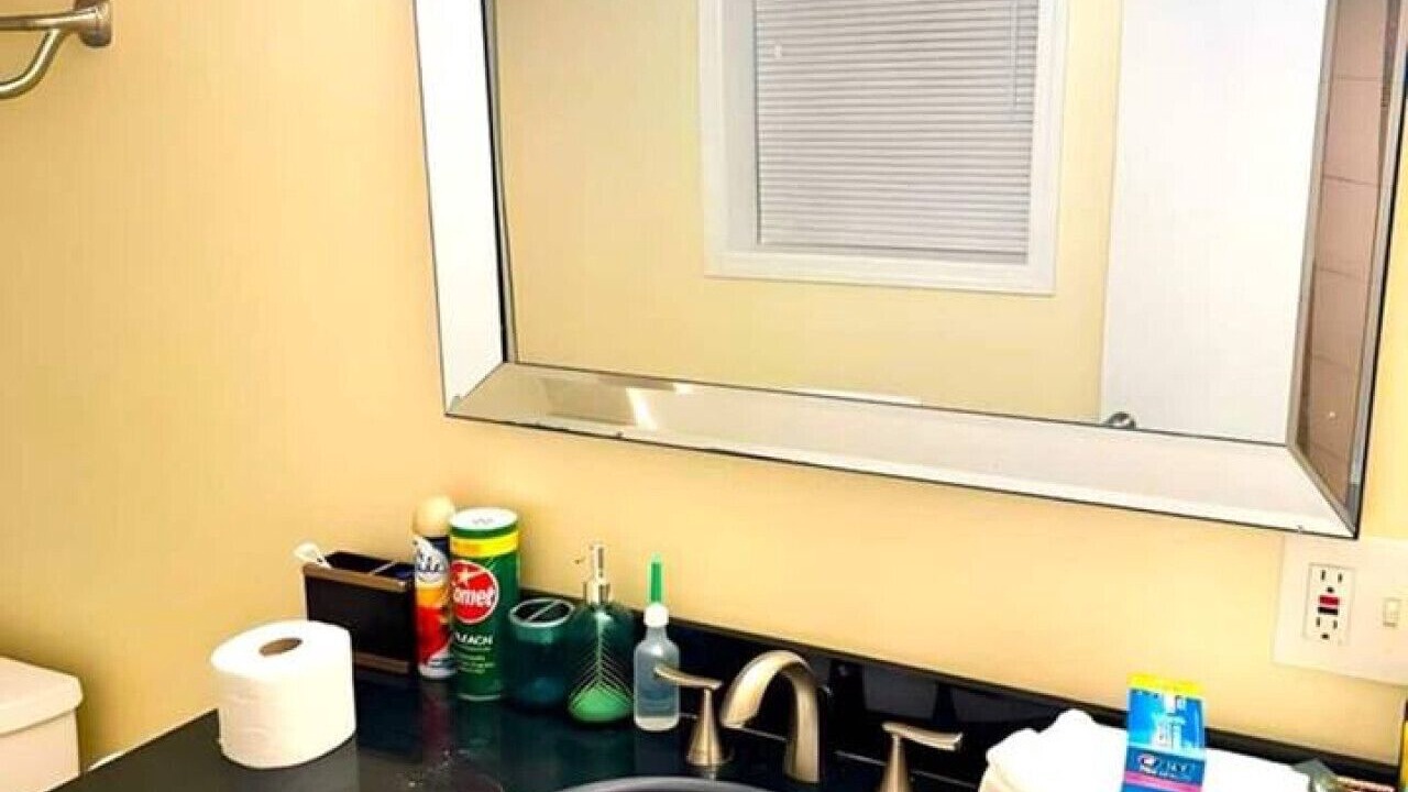 Photo of Bathroom in Roseland
