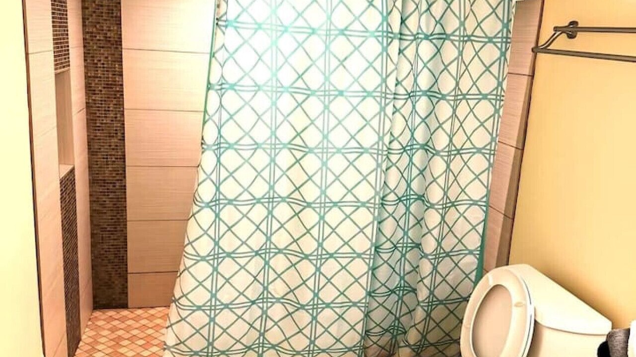 Photo of Bathroom in Roseland