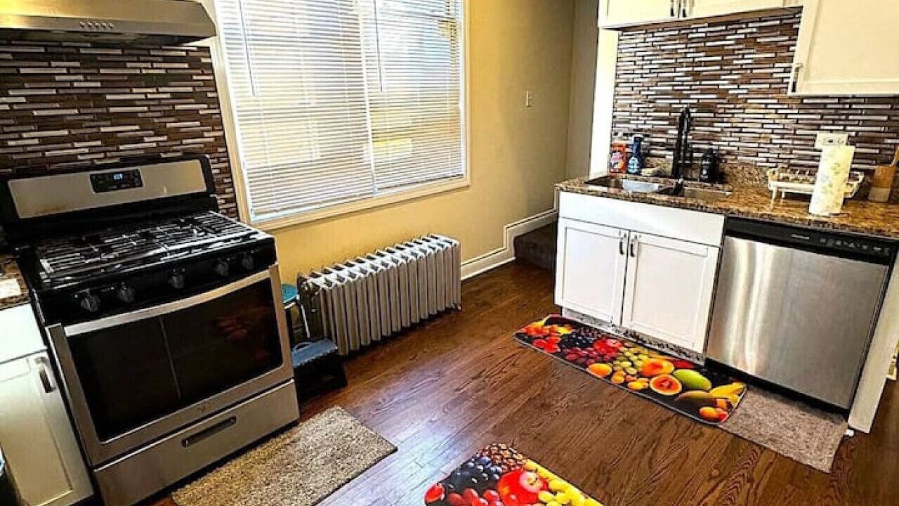 Photo of Kitchen in Roseland