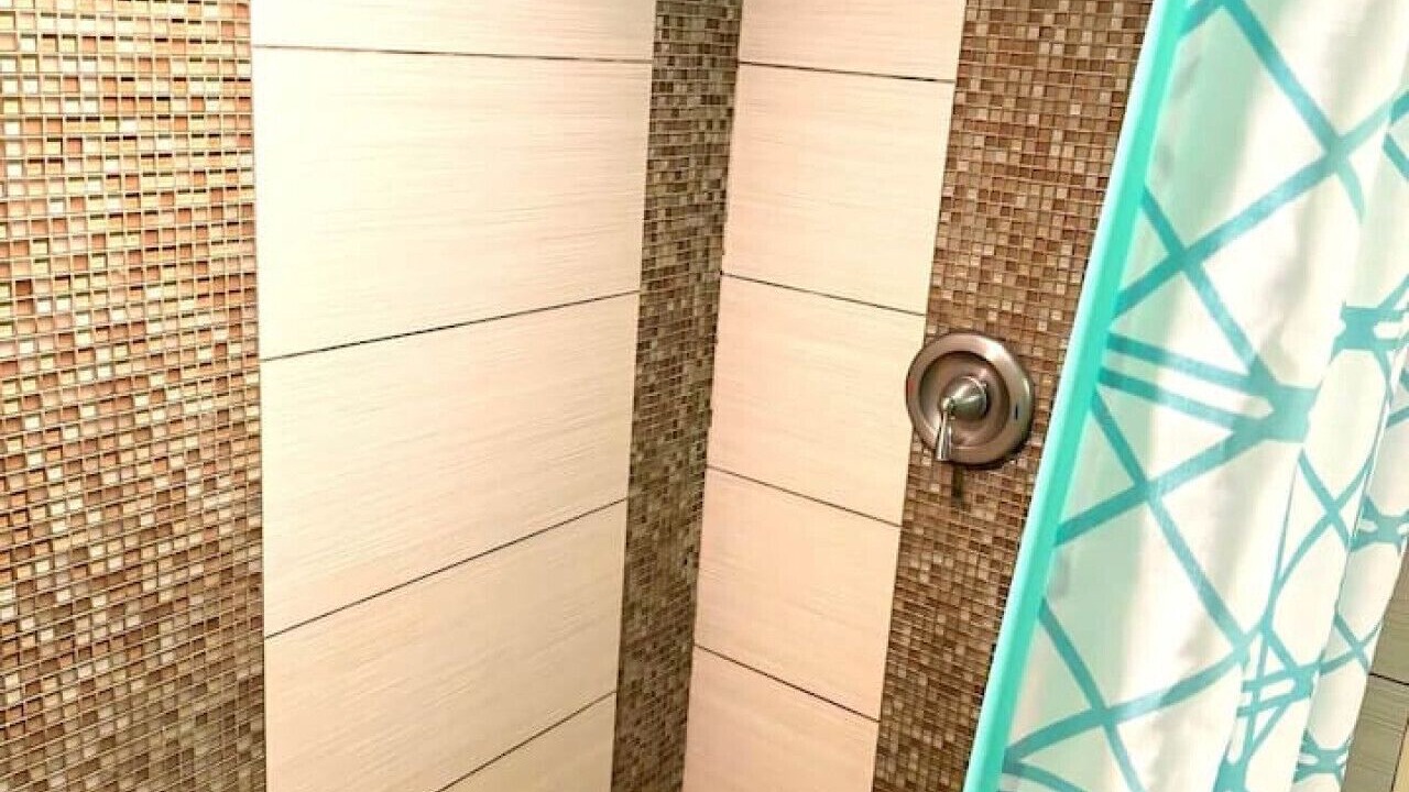 Photo of Bathroom in Roseland