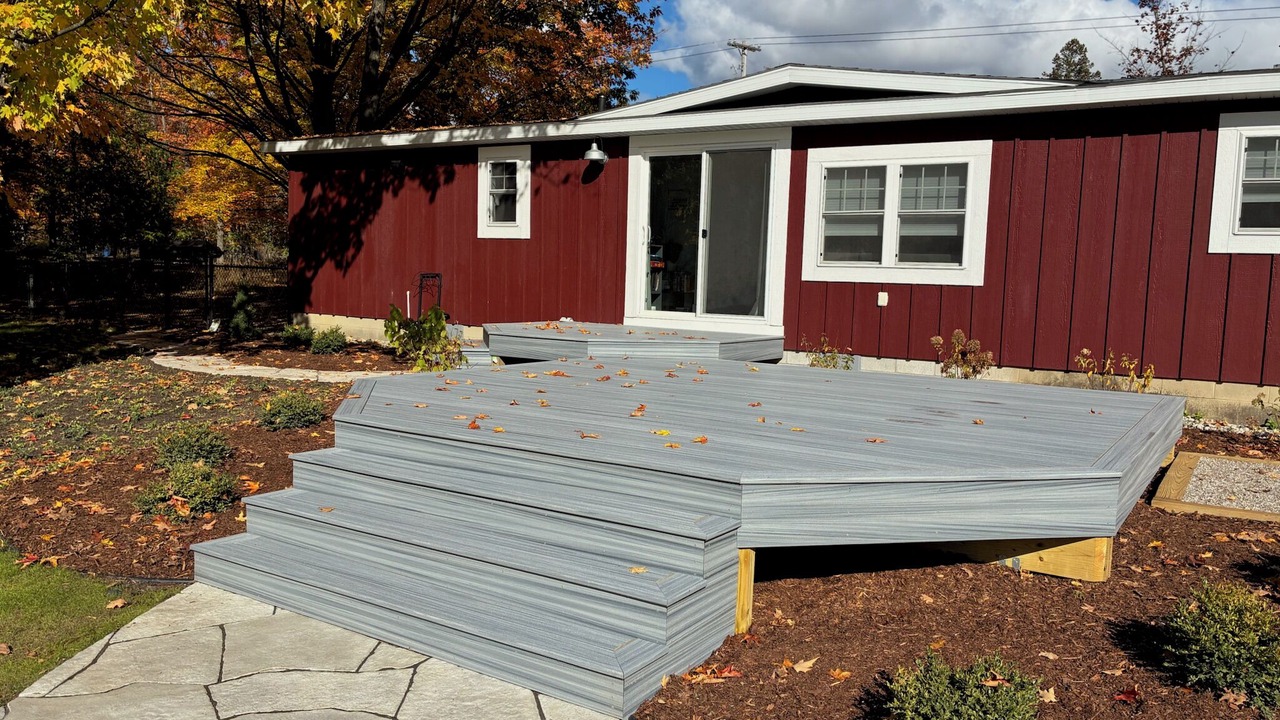 Photo of Outdoor in Maple City
