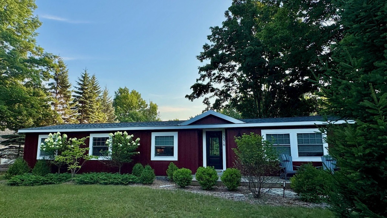 Photo of Outdoor in Maple City