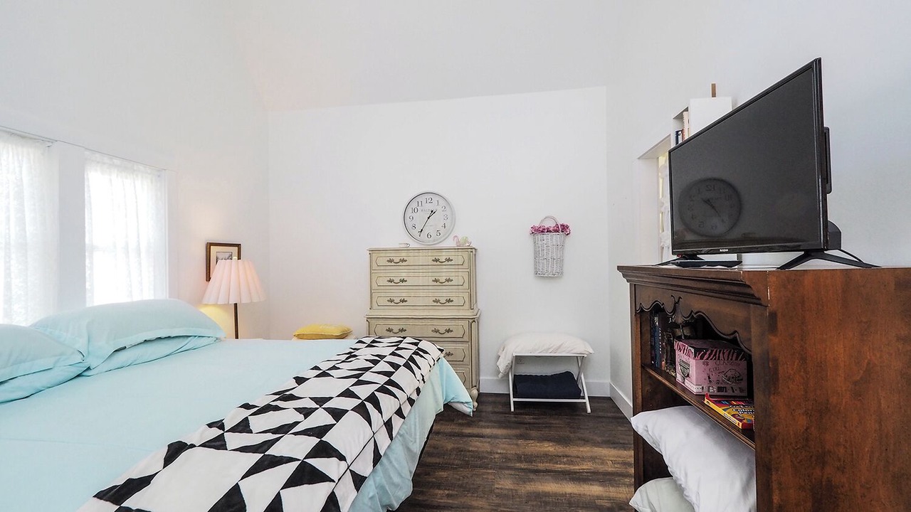 Photo of Bedroom in New Philadelphia