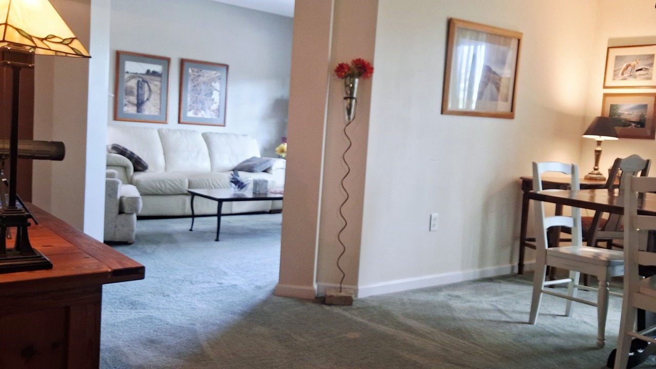 Photo of Livingroom in Mayfield