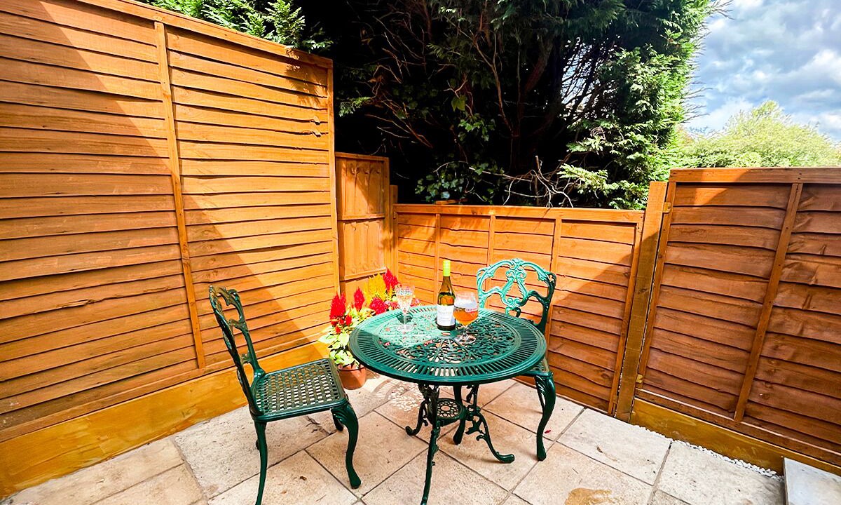 Photo of Outdoor in Saintbury