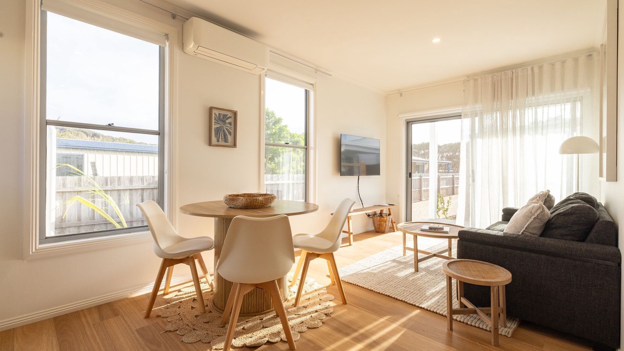Photo of Livingroom in Surf Beach